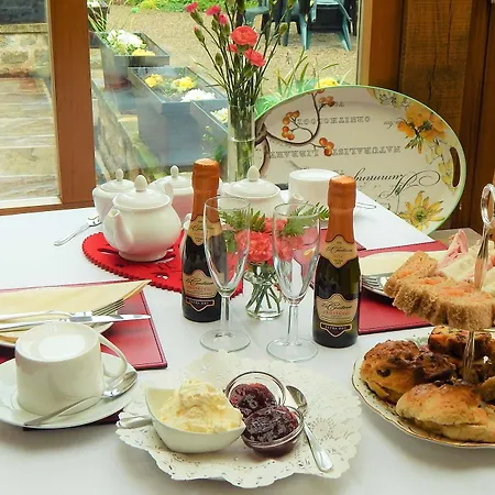 Cold Cotes Pensjonat