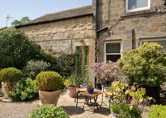 Cold Cotes Guest house 5*