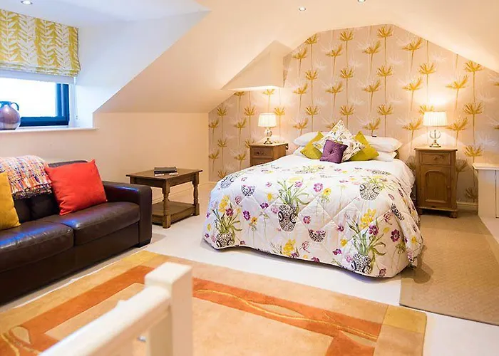 Cold Cotes Guest house 5*